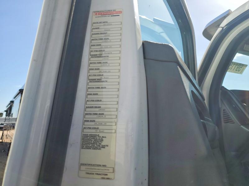 59115436 :رقم المزاد ، 1XKZDK9X1HJ163970 vin ، 2017 Kenworth Construction مزاد بيع