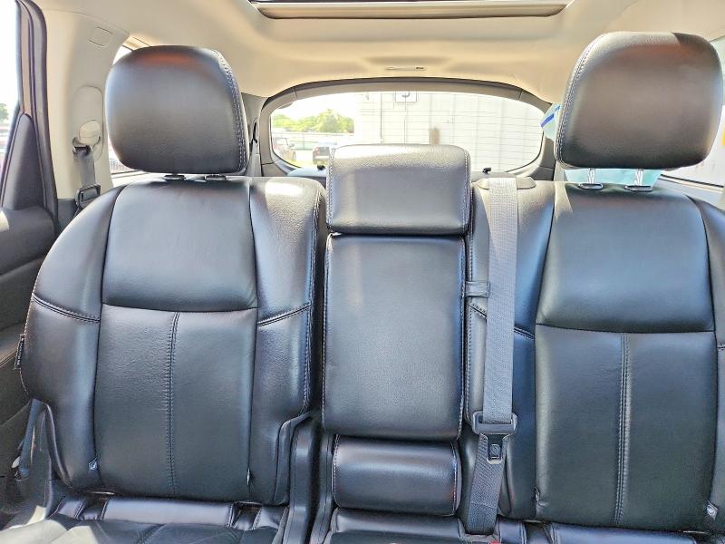 58546806 :رقم المزاد ، 5N1DR2MN8JC665748 vin ، 2018 Nissan Pathfinder مزاد بيع