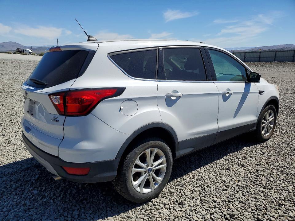 Продаж на аукціоні авто 2019 Ford Escape, vin: 1FMCU9GD6KUA21845, номер лоту: 57860736
