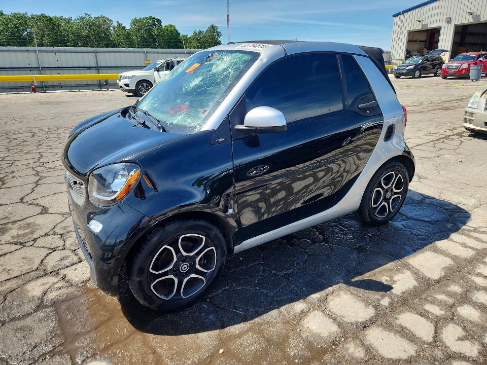 Aukcja sprzedaży 2017 Smart Fortwo, vin: WMEFK5DA2HK137429, numer aukcji: 55764816