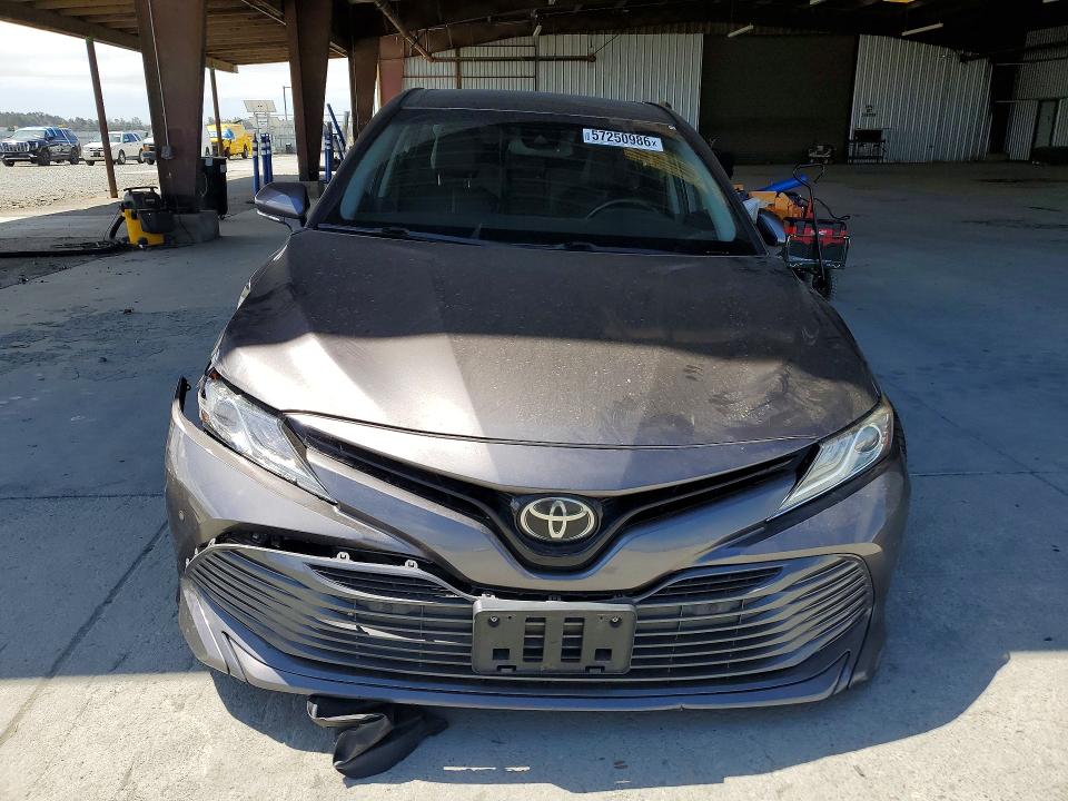 Aukcja sprzedaży 2018 Toyota Camry, vin: 4T1B11HK2JU528596, numer aukcji: 57250986