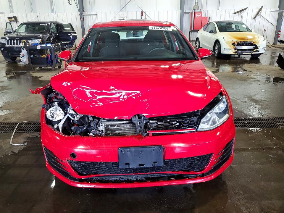 57320906 :رقم المزاد ، 3VW4T7AU4HM077141 vin ، 2017 Volkswagen Gti مزاد بيع