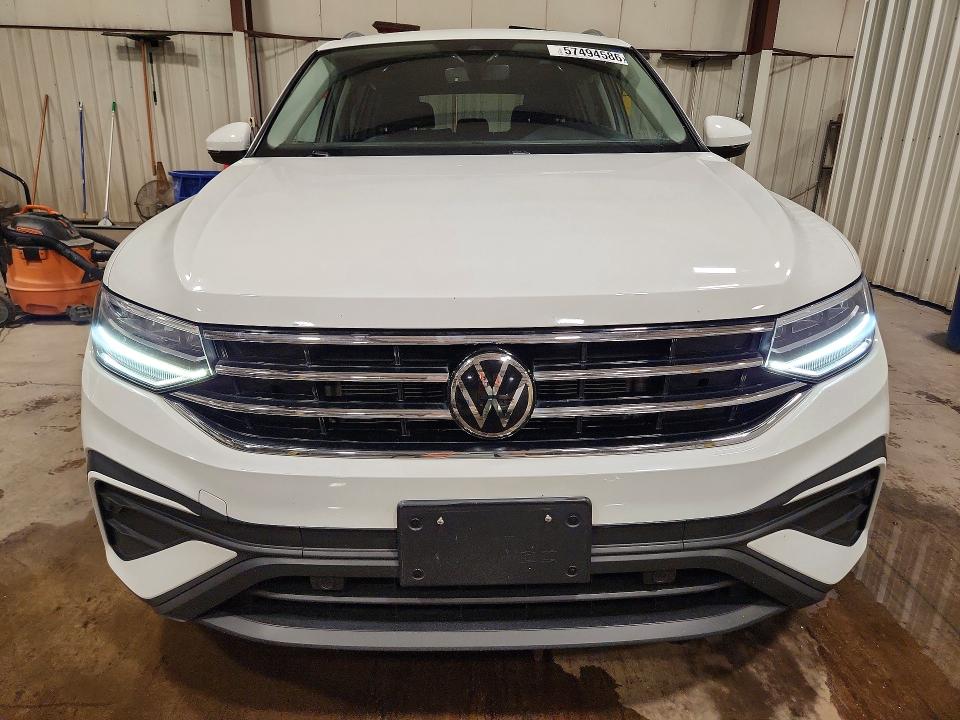 Продаж на аукціоні авто 2022 Volkswagen Tiguan, vin: 3VV2B7AX9NM091802, номер лоту: 57494586