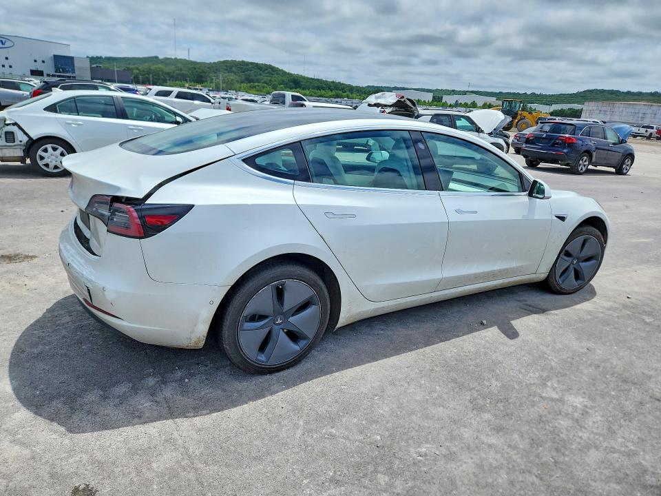 Продаж на аукціоні авто 2019 Tesla Model 3, vin: 5YJ3E1EA1KF402927, номер лоту: 58590326