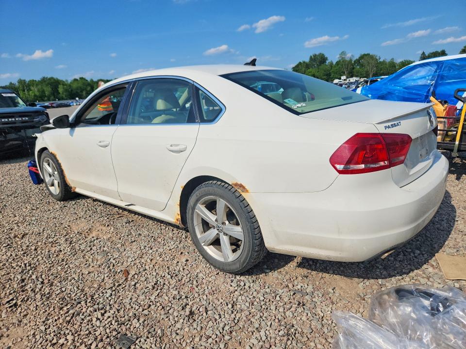 56598946 :رقم المزاد ، 1VWBP7A30CC106485 vin ، 2012 Volkswagen Passat مزاد بيع