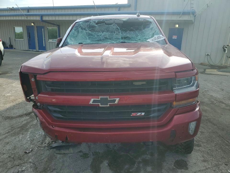 2018 Chevrolet Silverado მანქანა იყიდება აუქციონზე, vin: 3GCUKREC1JG477276, აუქციონის ნომერი: 56345406