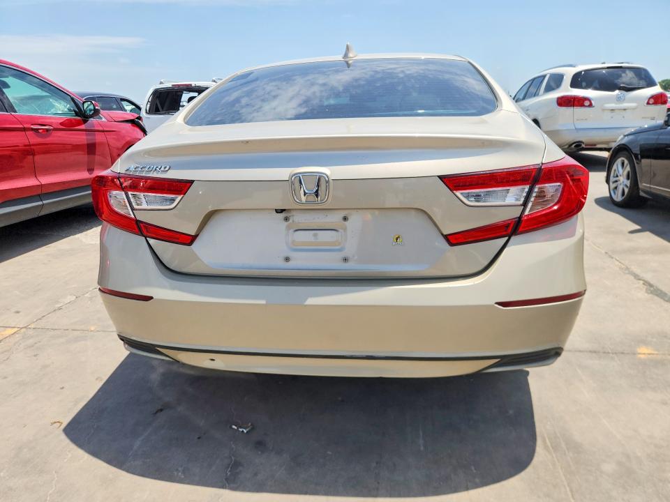 Продажа на аукционе авто 2019 Honda Accord, vin: 1HGCV1F10KA025919, номер лота: 58309656
