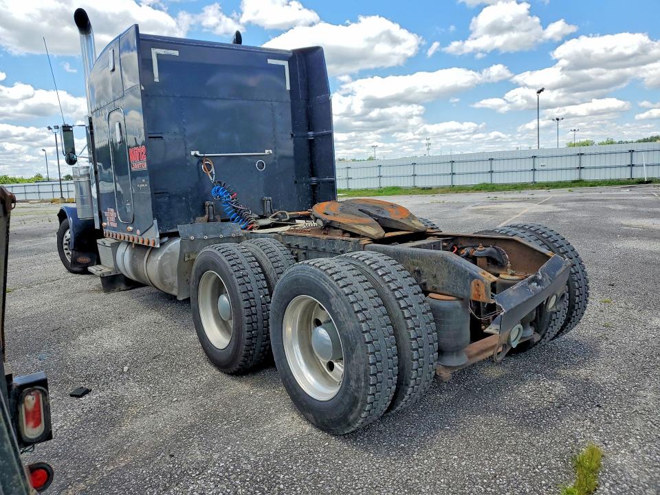 Продажа на аукционе авто 2000 Peterbilt 379, vin: 1XP5DB9X4YN548361, номер лота: 56710956