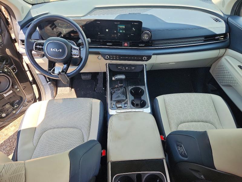 2025 Kia Carnival მანქანა იყიდება აუქციონზე, vin: KNDNC5K39S6458735, აუქციონის ნომერი: 58707876