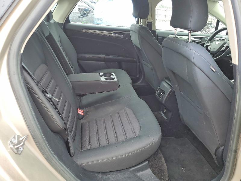 57334456 :رقم المزاد ، 3FA6P0LU7HR385529 vin ، 2017 Ford Fusion مزاد بيع