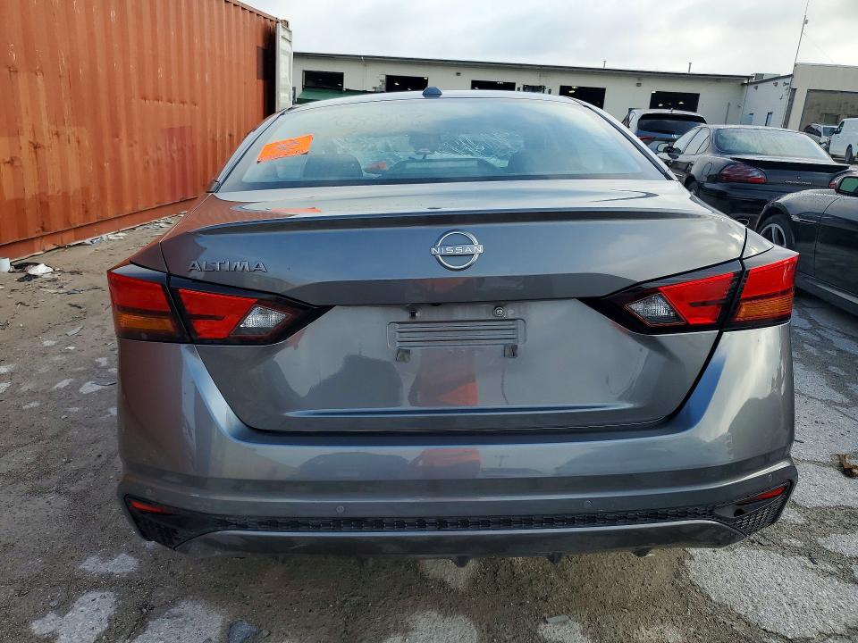 Auction sale of the 2025 Nissan Altima, vin: 1N4BL4DV6SN368918, lot number: 56513886