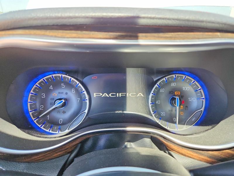 57399096 :رقم المزاد ، 2C4RC1GG1NR210031 vin ، 2022 Chrysler Pacifica مزاد بيع