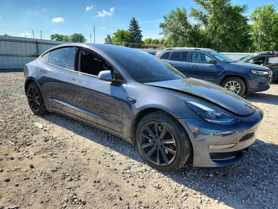 57620076 :رقم المزاد ، 5YJ3E1EA2MF907331 vin ، 2021 Tesla Model 3 مزاد بيع