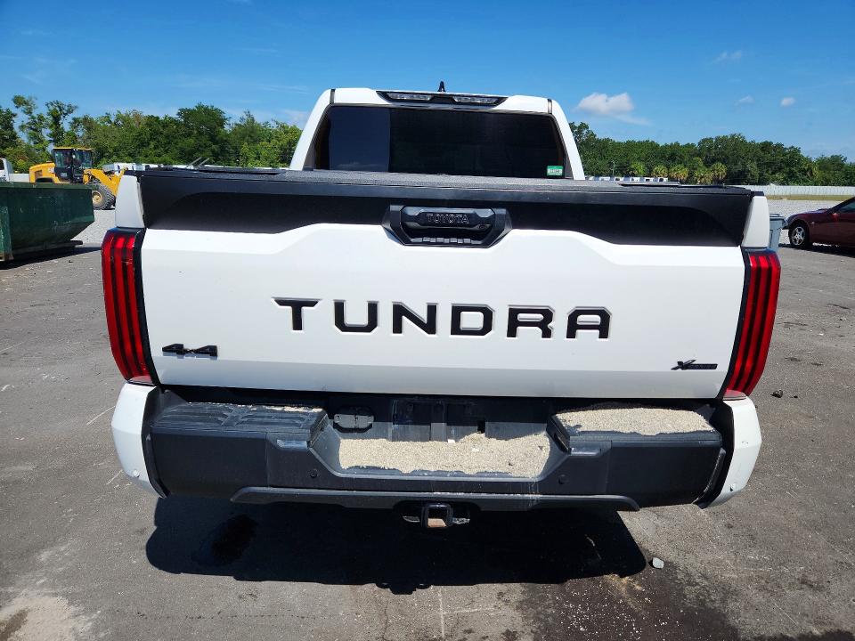 Продажа на аукционе авто 2022 Toyota Tundra, vin: 5TFLA5DB7NX020425, номер лота: 57525316