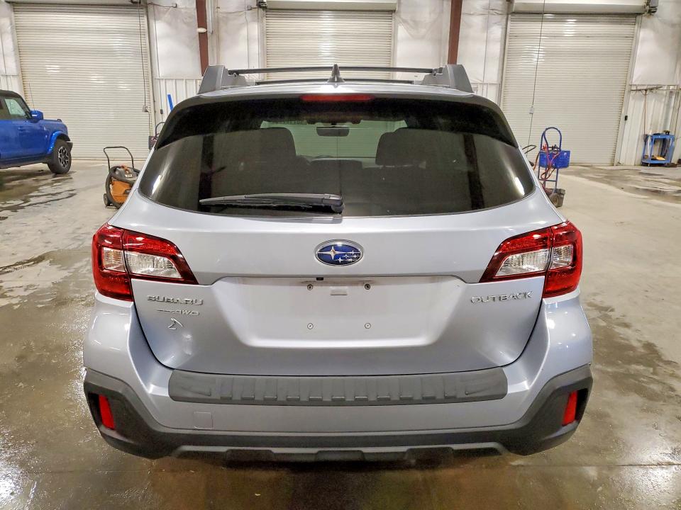 Продаж на аукціоні авто 2018 Subaru Outback, vin: 4S4BSAFC3J3390307, номер лоту: 55717776