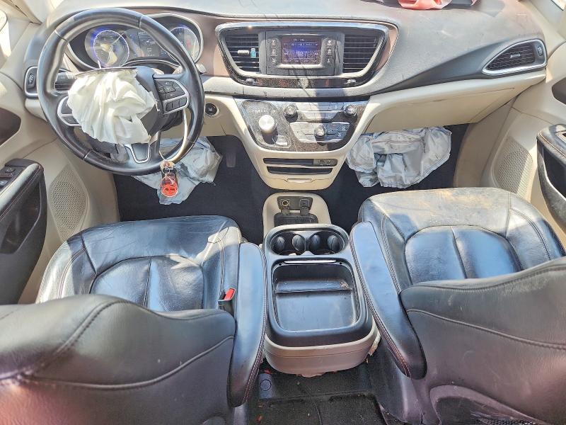 59136706 :رقم المزاد ، 2C4RC1BG9HR593986 vin ، 2017 Chrysler Pacifica مزاد بيع