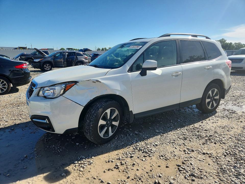 2017 Subaru Forester მანქანა იყიდება აუქციონზე, vin: JF2SJAGC9HH579130, აუქციონის ნომერი: 57322266