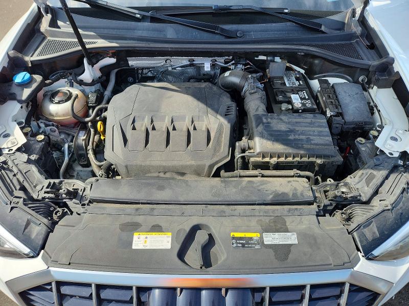 55896286 :رقم المزاد ، WA1AUCF39M1091596 vin ، 2021 Audi Q3 مزاد بيع