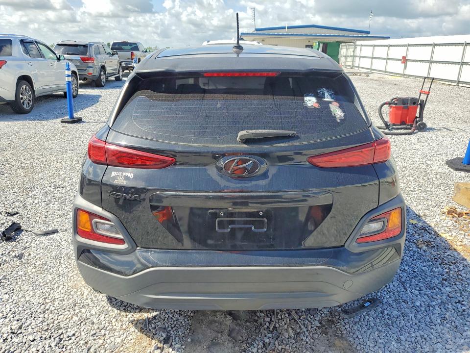 2018 Hyundai Kona მანქანა იყიდება აუქციონზე, vin: KM8K12AA0JU091365, აუქციონის ნომერი: 56164146