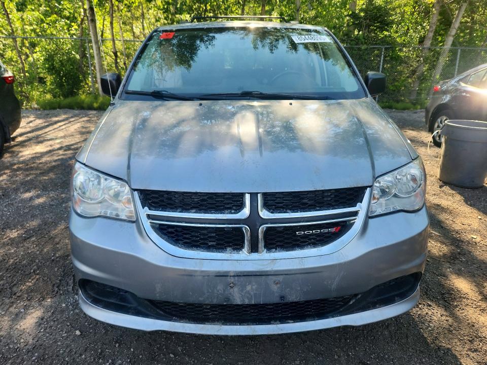 85448095 :رقم المزاد ، 2C4RDGBG0FR744663 vin ، 2015 Dodge Grand Caravan مزاد بيع