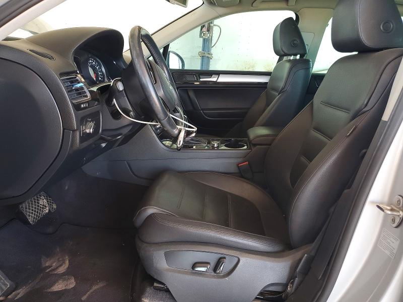 2013 Volkswagen Touareg მანქანა იყიდება აუქციონზე, vin: WVGEF9BP7DD002017, აუქციონის ნომერი: 56266516