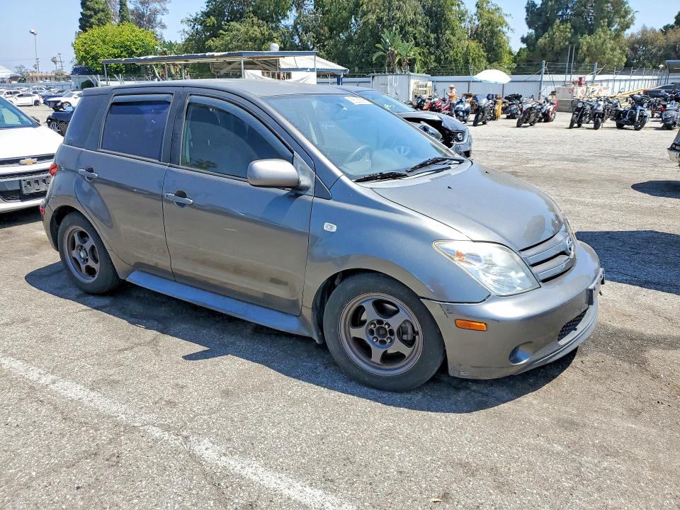 56285686 :رقم المزاد ، JTKKT624550091558 vin ، 2005 Scion Xa مزاد بيع