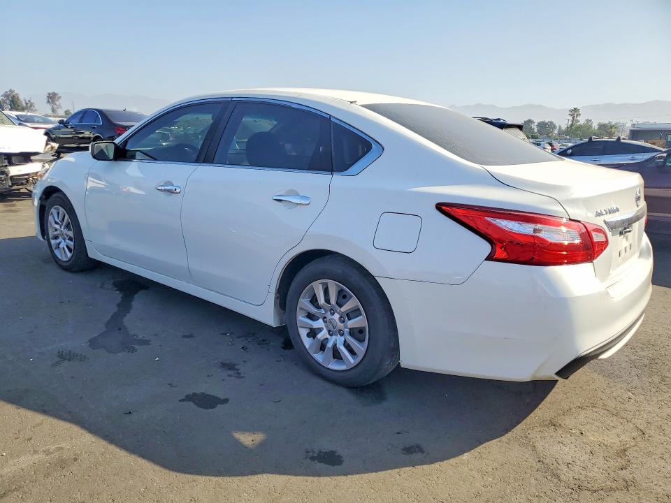 2016 Nissan Altima მანქანა იყიდება აუქციონზე, vin: 1N4AL3AP2GC228847, აუქციონის ნომერი: 55421316