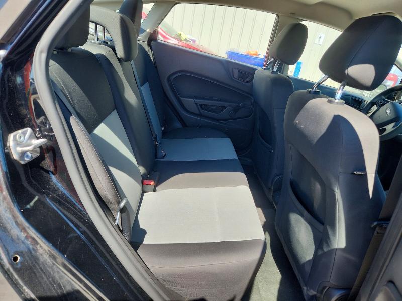 56064166 :رقم المزاد ، 3FADP4AJ0GM180041 vin ، 2016 Ford Fiesta مزاد بيع