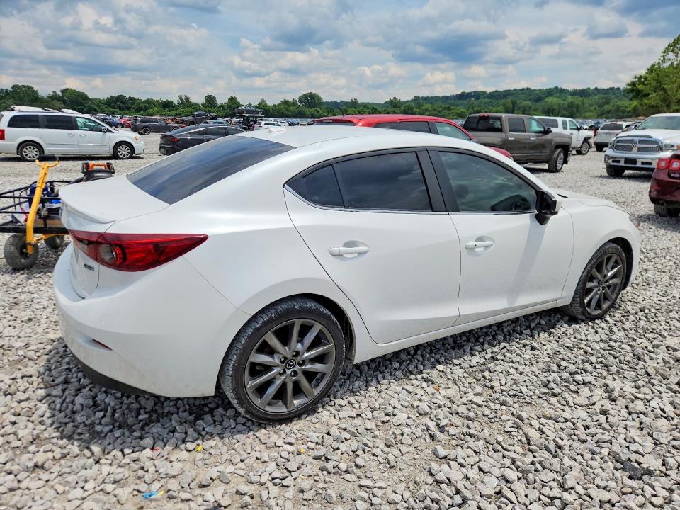 2018 Mazda Mazda 3 მანქანა იყიდება აუქციონზე, vin: 3MZBN1V30JM172060, აუქციონის ნომერი: 55176026