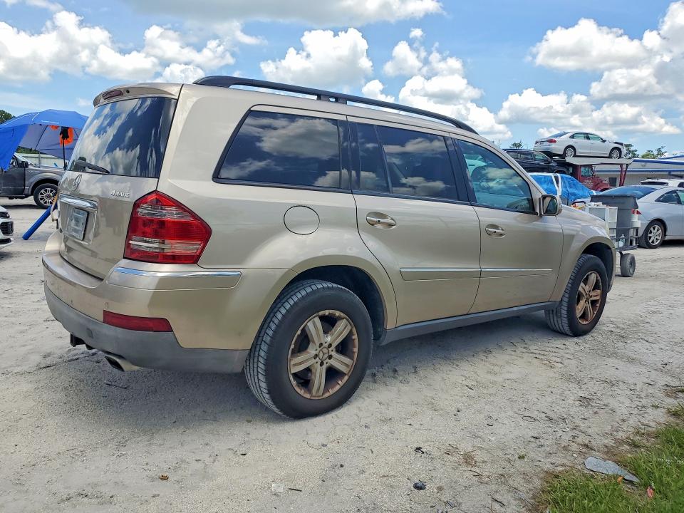 57572146 :رقم المزاد ، 4JGBF71E47A144080 vin ، 2007 Mercedes-benz Gl مزاد بيع