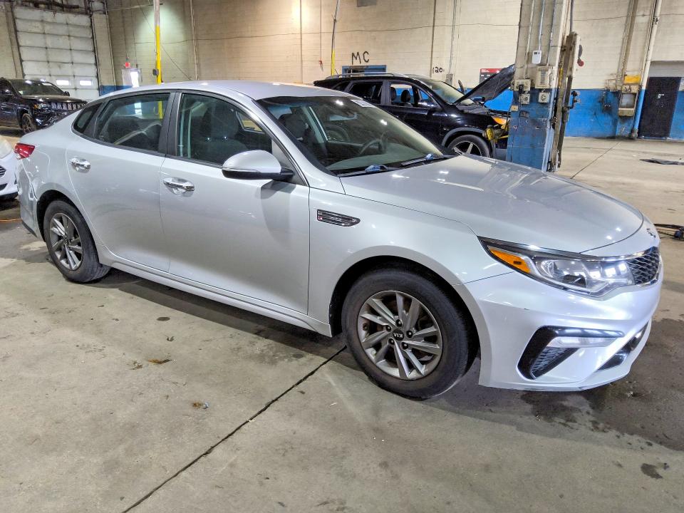 2020 Kia Optima მანქანა იყიდება აუქციონზე, vin: 5XXGT4L30LG418287, აუქციონის ნომერი: 57400726