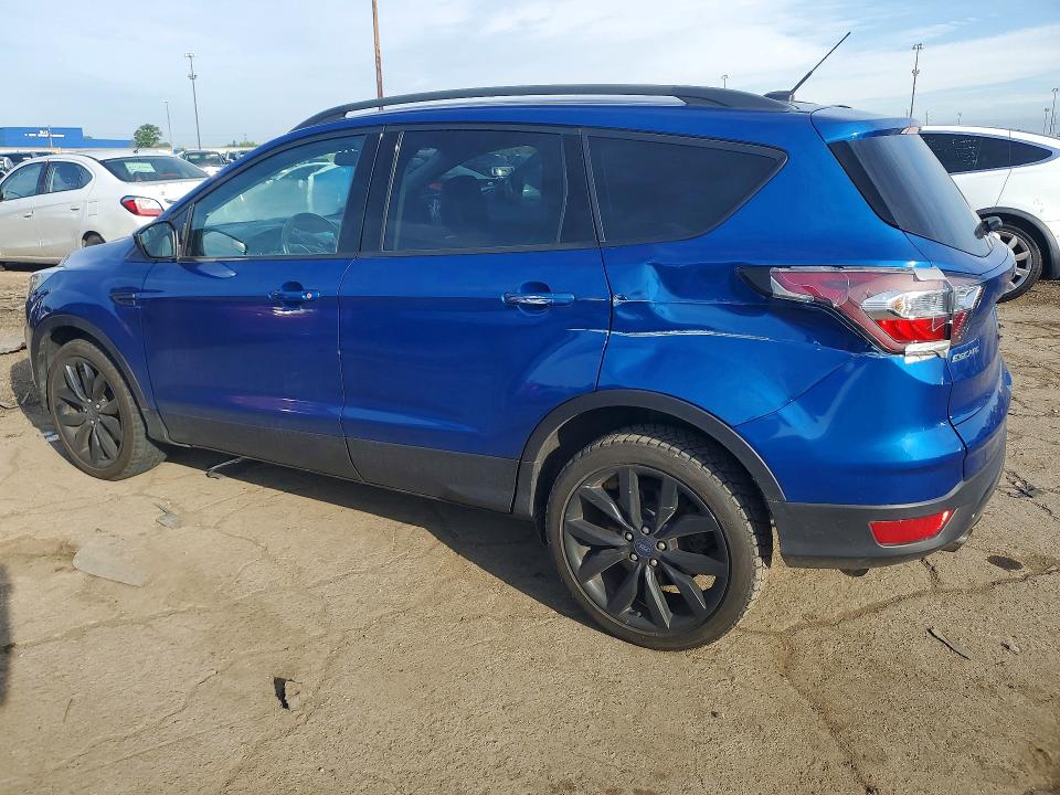 58911926 :رقم المزاد ، 1FMCU9GDXJUA13469 vin ، 2018 Ford Escape مزاد بيع