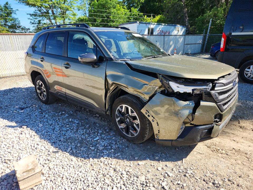 56461076 :رقم المزاد ، JF2SLDDCXSH482896 vin ، 2025 Subaru Forester مزاد بيع