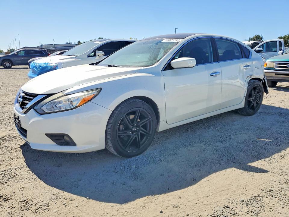 Продажа на аукционе авто 2016 Nissan Altima, vin: 1N4BL3AP9GC172636, номер лота: 57025396
