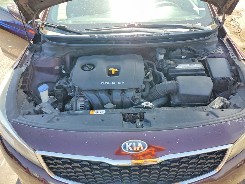 57034816 :رقم المزاد ، 3KPFK4A78JE167836 vin ، 2018 Kia Forte مزاد بيع