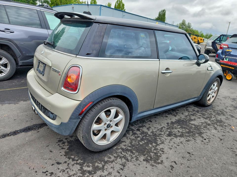 59189046 :رقم المزاد ، WMWMF73517TV31343 vin ، 2007 Mini Cooper مزاد بيع