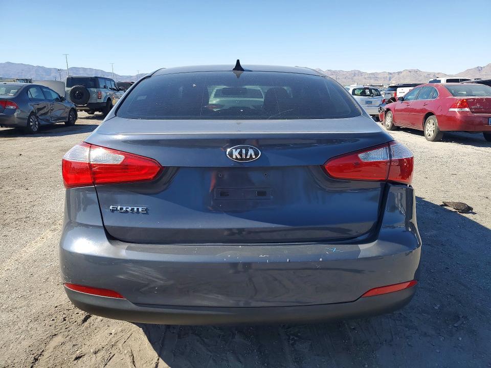 Продаж на аукціоні авто 2015 Kia Forte, vin: KNAFX4A6XF5271821, номер лоту: 56119706
