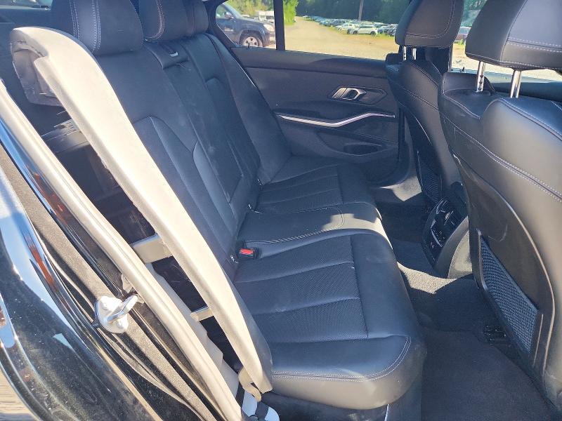56331576 :رقم المزاد ، 3MW5R7J06N8C34513 vin ، 2022 Bmw 330xi مزاد بيع