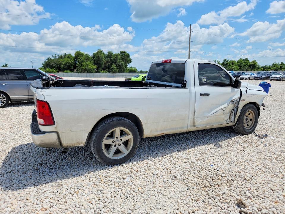 55683236 :رقم المزاد ، 3C6JR6DT4KG536201 vin ، 2019 Ram 1500 Classic مزاد بيع