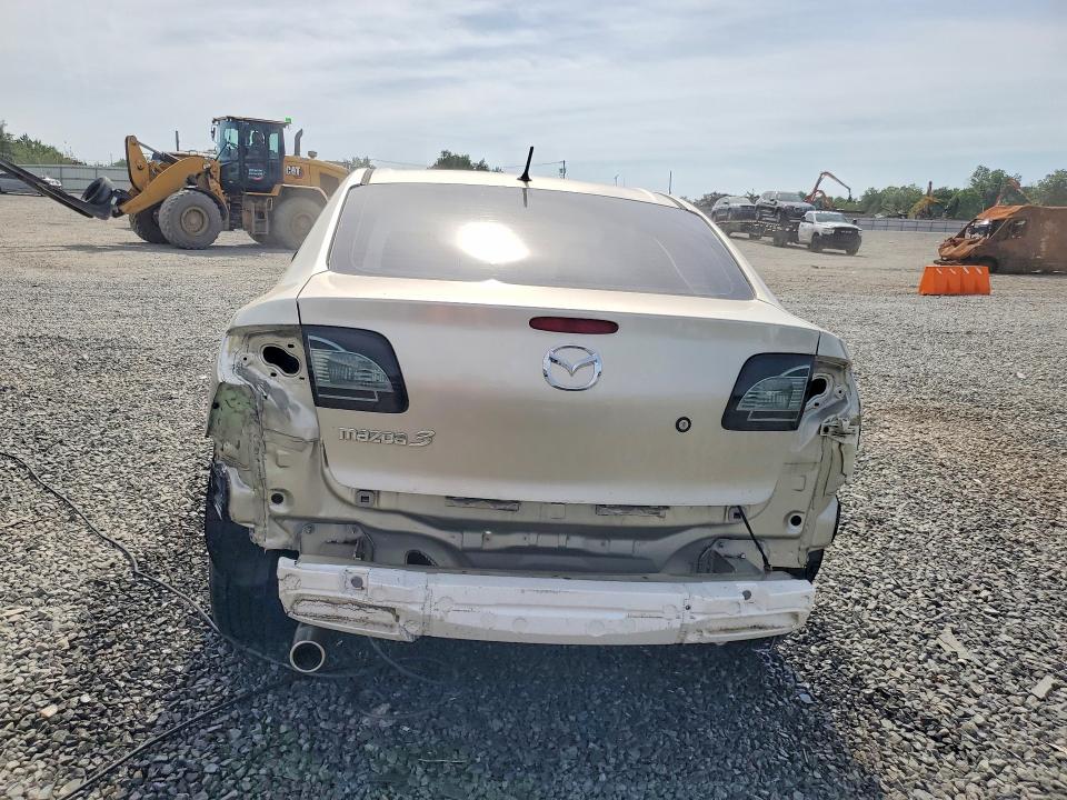 2005 Mazda 3 მანქანა იყიდება აუქციონზე, vin: JM1BK12F951332398, აუქციონის ნომერი: 55960216