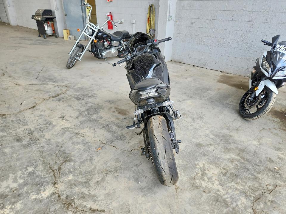 Продажа на аукционе авто 2025 Kawasaki Ex650, vin: ML5EXER11SDAG6572, номер лота: 58141796