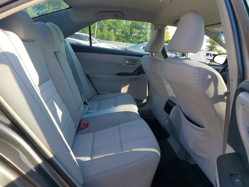 2017 Toyota Camry Hybrid მანქანა იყიდება აუქციონზე, vin: 4T1BD1FK9HU224203, აუქციონის ნომერი: 58790946
