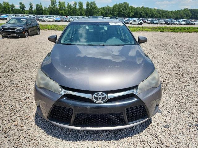 57425246 :رقم المزاد ، 4T1BF1FK1HU769872 vin ، 2017 Toyota Camry مزاد بيع