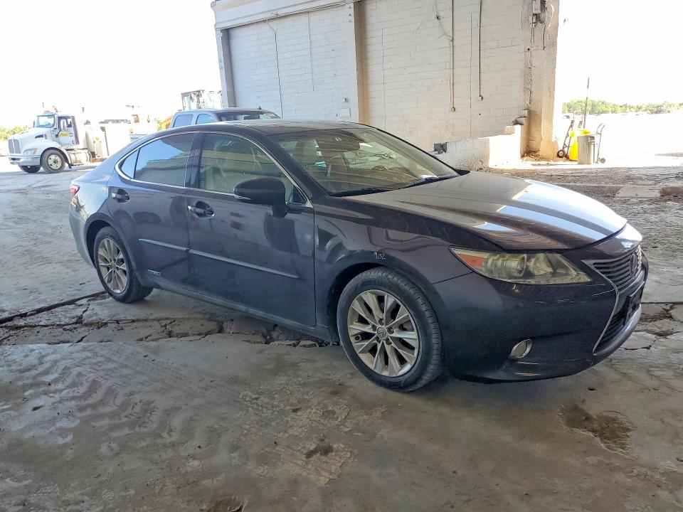 Продажа на аукционе авто 2013 Lexus Es, vin: JTHBW1GG2D2005919, номер лота: 55341786