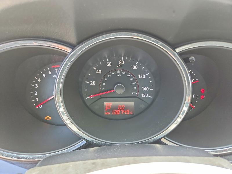 2011 Kia Sorento მანქანა იყიდება აუქციონზე, vin: 5XYKT4A12BG154592, აუქციონის ნომერი: 85977305