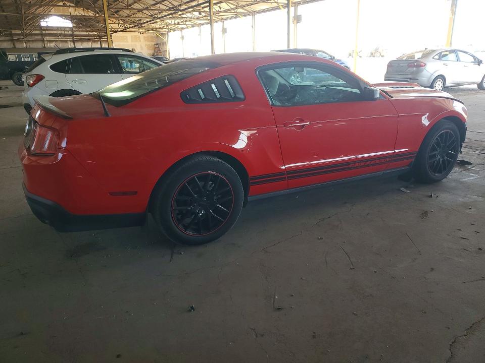 2011 Ford Mustang მანქანა იყიდება აუქციონზე, vin: 1ZVBP8AM2B5105890, აუქციონის ნომერი: 54919046