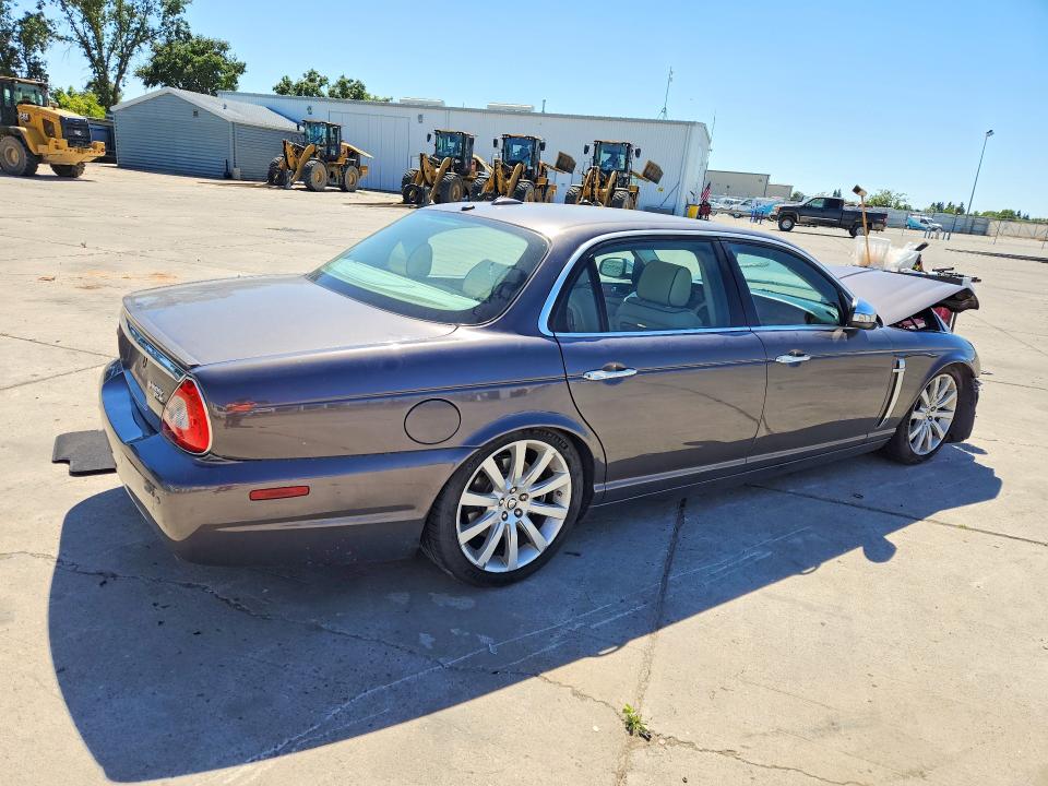 Продажа на аукционе авто 2008 Jaguar Xj, vin: SAJWA82B08SH20620, номер лота: 54527776