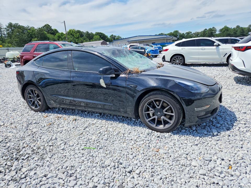 58734856 :رقم المزاد ، 5YJ3E1EA2MF017704 vin ، 2021 Tesla Model 3 مزاد بيع