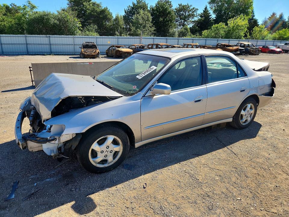 57949026 :رقم المزاد ، 1HGCG5651WA143441 vin ، 1998 Honda Accord مزاد بيع