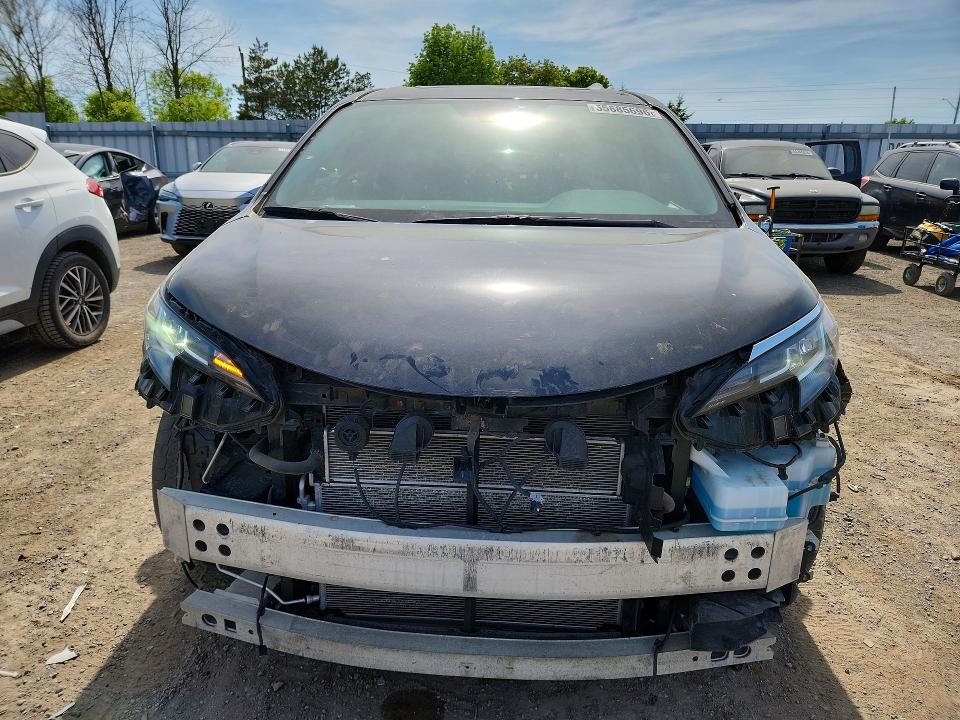 Продаж на аукціоні авто 2022 Toyota Sienna, vin: 5TDGRKEC9NS079787, номер лоту: 55685696
